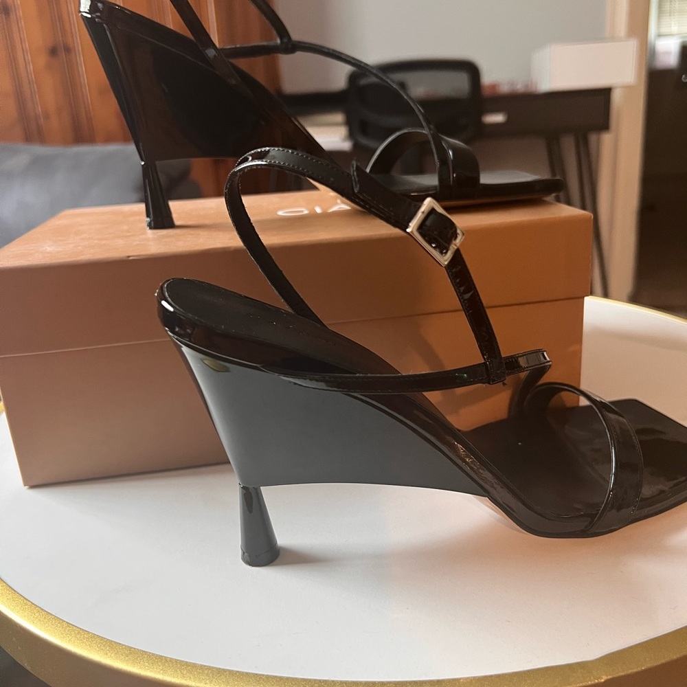 GIA/RHW heels